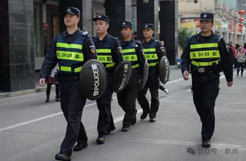 图片[2]-干辅警的副业有哪些呢工资多少-干了10年辅警，工资3500，你羡慕这样的工作吗？-优创圈