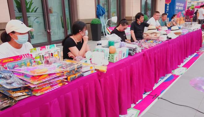 一个卖玩具副业赚多少钱_卖玩具赚钱不_赚玩具卖副业钱怎么算