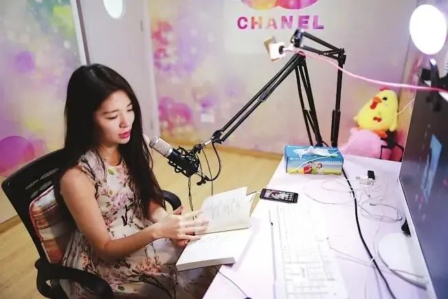 《副业赚钱》_副业赚的钱属于什么收益_一个月副业多少钱