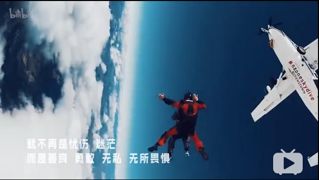 赚钱的副业月入2k_副业一个月赚多少钱正常_赚副业钱正常月薪多少