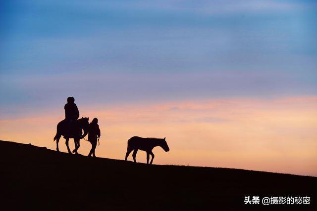 摄影副业一个月能赚多少钱_摄影赚钱知乎_摄影当副业挣钱
