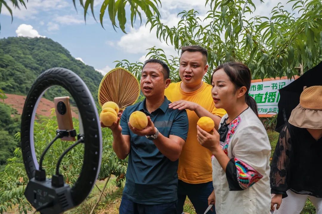 在家副业挣钱_四个在家就能做的副业_在家副业就能做的工作
