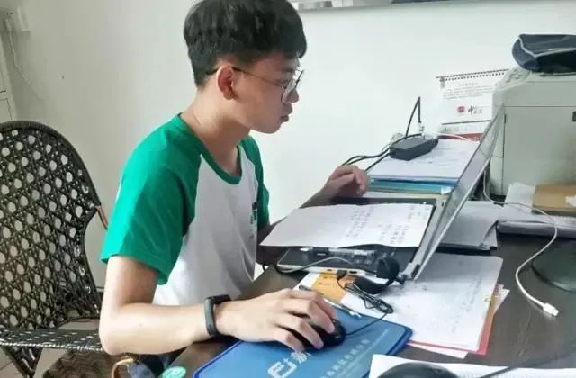 在家副业就能做的工作_在家副业挣钱_四个在家就能做的副业