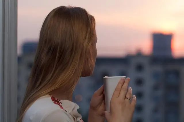 在家晚上副业-上班族副业月月光,适合上班族晚上做的兼职有什么？-优创圈