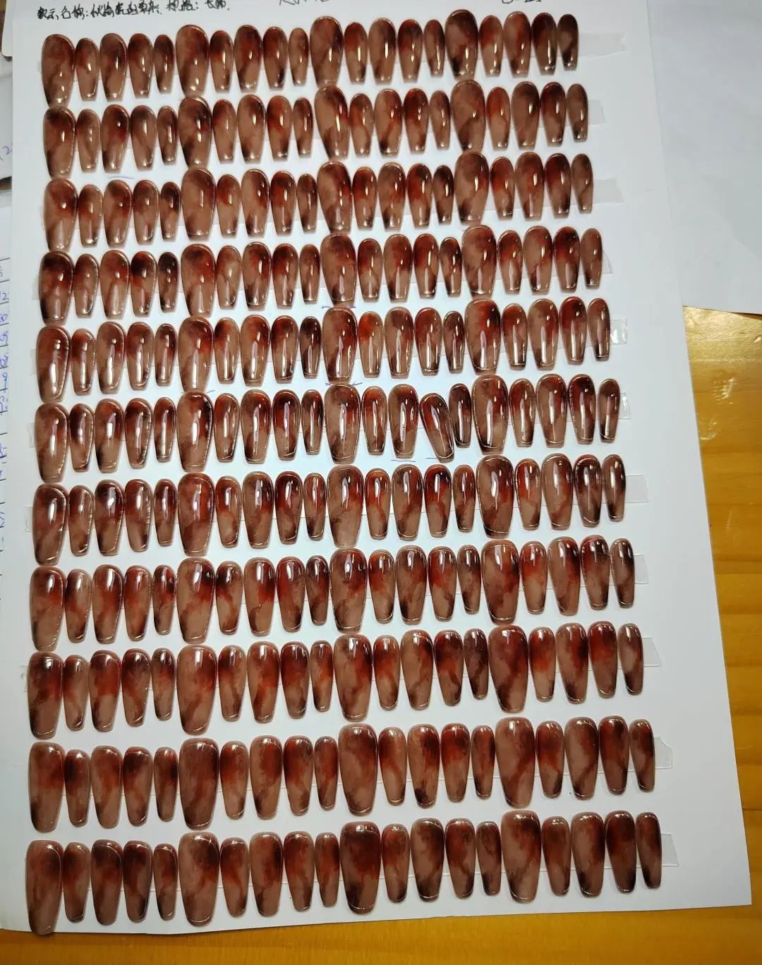 穿戴甲在家做副业_穿戴甲加工一天能赚多少钱_在家做穿戴甲挣钱吗