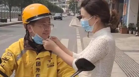 外卖在家赚钱副业赚钱吗_在家外卖副业赚钱_在家做外卖赚钱吗