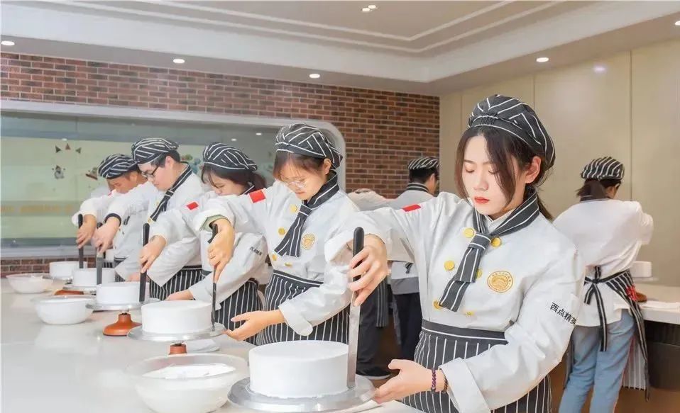 带娃母亲怎么搞副业_宝妈在家带孩子做副业的文案_在家带娃妈妈副业