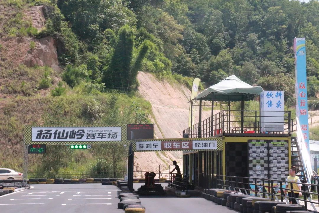 小镇副业适合做些什么_小镇青年的娱乐方式_小镇青年在家旅游副业