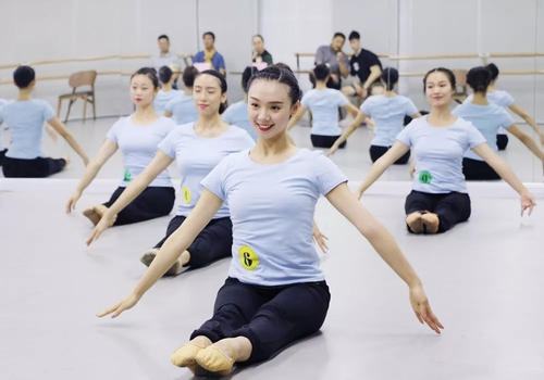 幼师辞职在家适合什么副业_适合辞职幼师做的工作_辞职幼师在家副业适合做什么