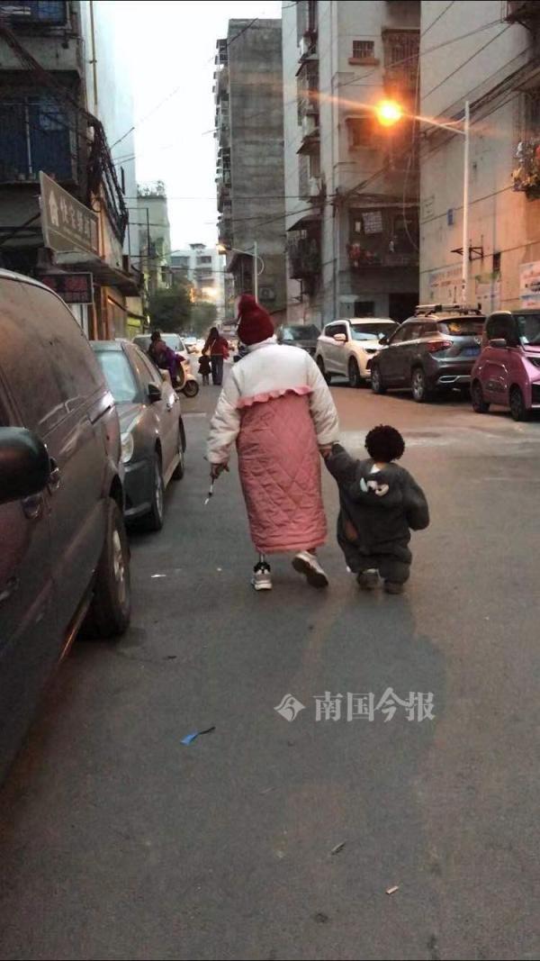 唱歌赚钱的小副业_唱歌赚钱的正规软件_唱歌怎么赚钱