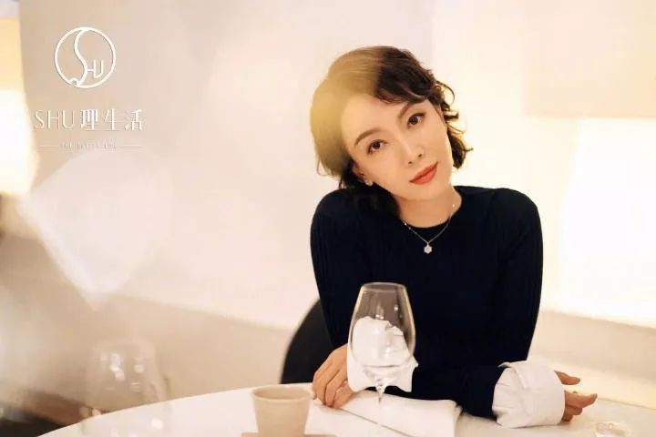 最赚钱的演员_演员钱好赚_演员怎么赚钱