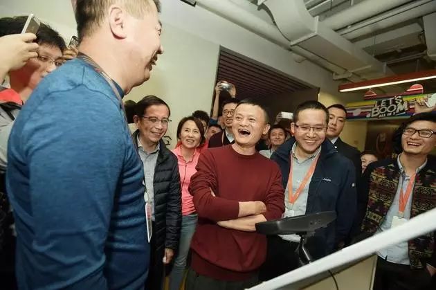 陌陌赚钱的野路子_陌陌怎么赚钱_陌陌赚钱项目