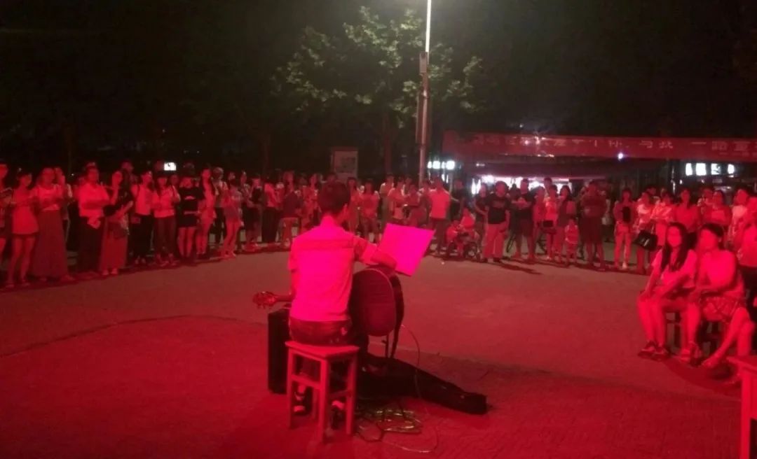 做音乐怎么赚钱_赚钱的音乐软件叫什么_做什么音乐赚钱