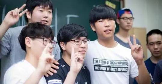 赚钱龙挂件_lol怎么赚钱_赚钱漏洞有哪些平台