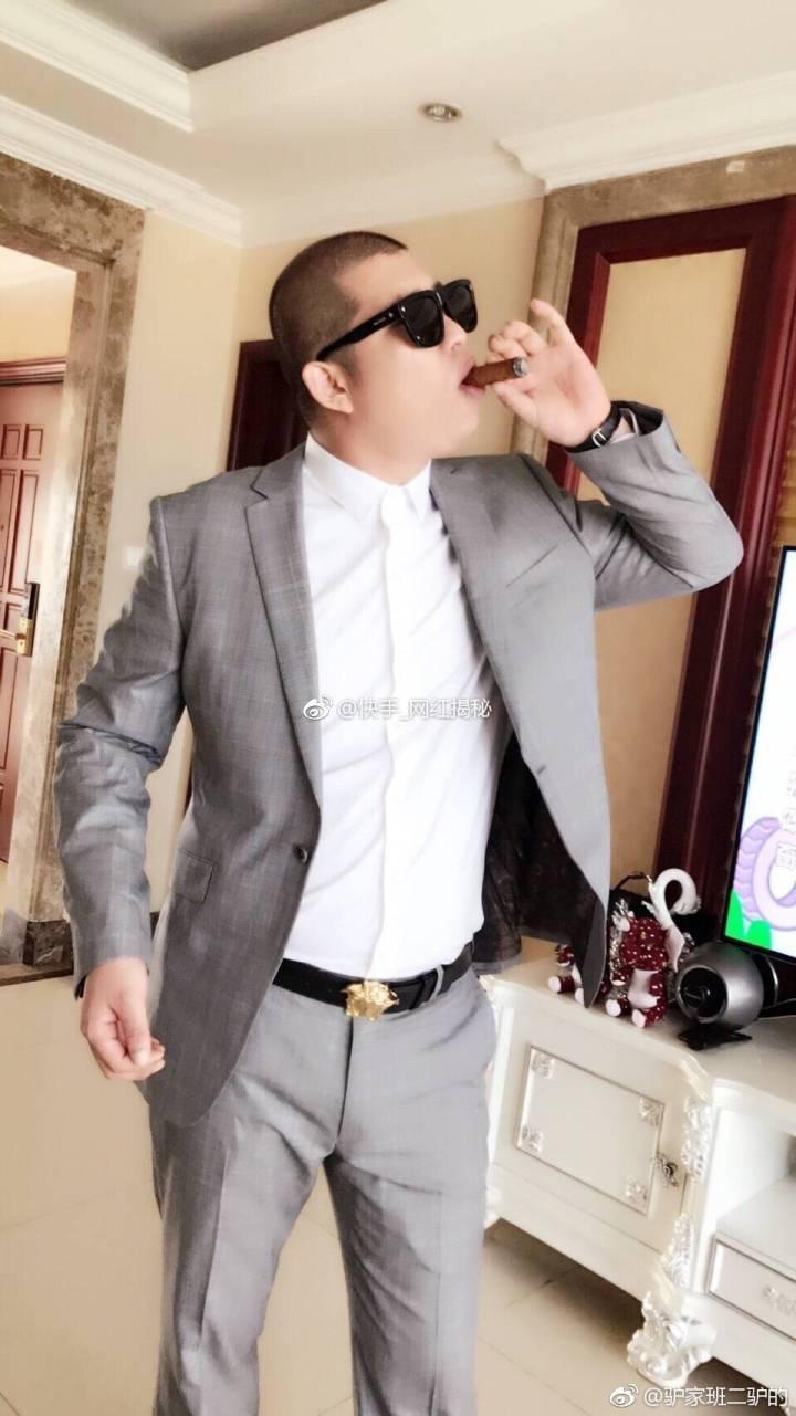 快手主播挣钱太容易了_主播赚钱快手赚钱吗_快手主播怎么赚钱