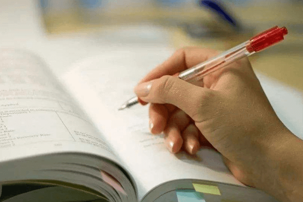 学生怎么网上赚钱_赚钱网上赚钱学生赚钱_网上赚钱学生党