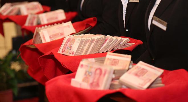 大数据怎么赚钱_大量赚钱软件_玩数据赚钱犯不犯法