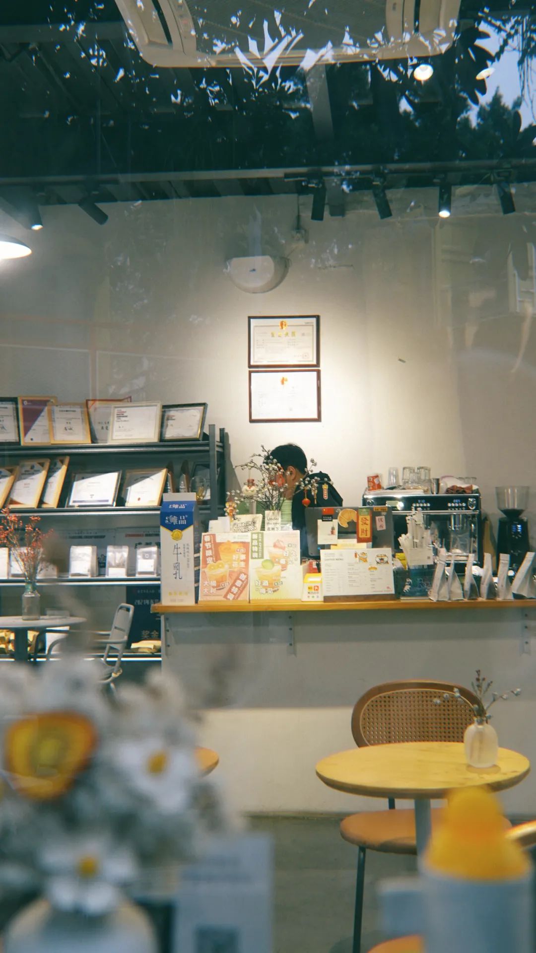 开店赚钱还是上班赚钱_网上怎么开店赚钱_怎么开店赚钱