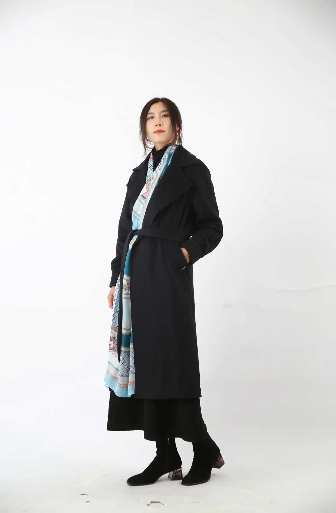 做服装赚钱_服装工作室怎么赚钱_服装业怎么赚钱