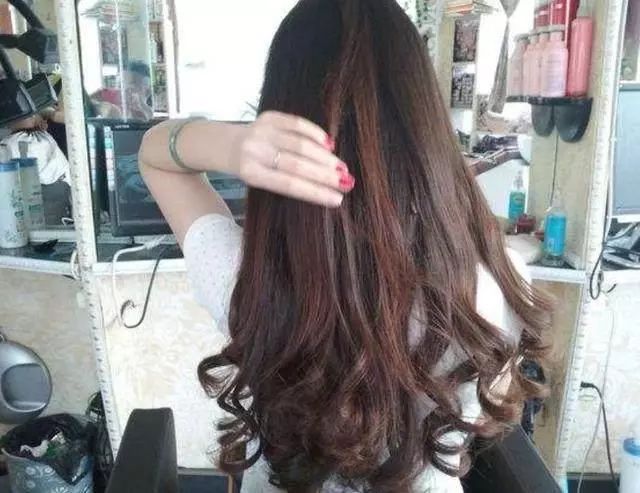 怎么让理发店赚钱-如今做理发师还有前途吗？辞职开美发店能赚钱吗？Tony老师告诉你-优创圈