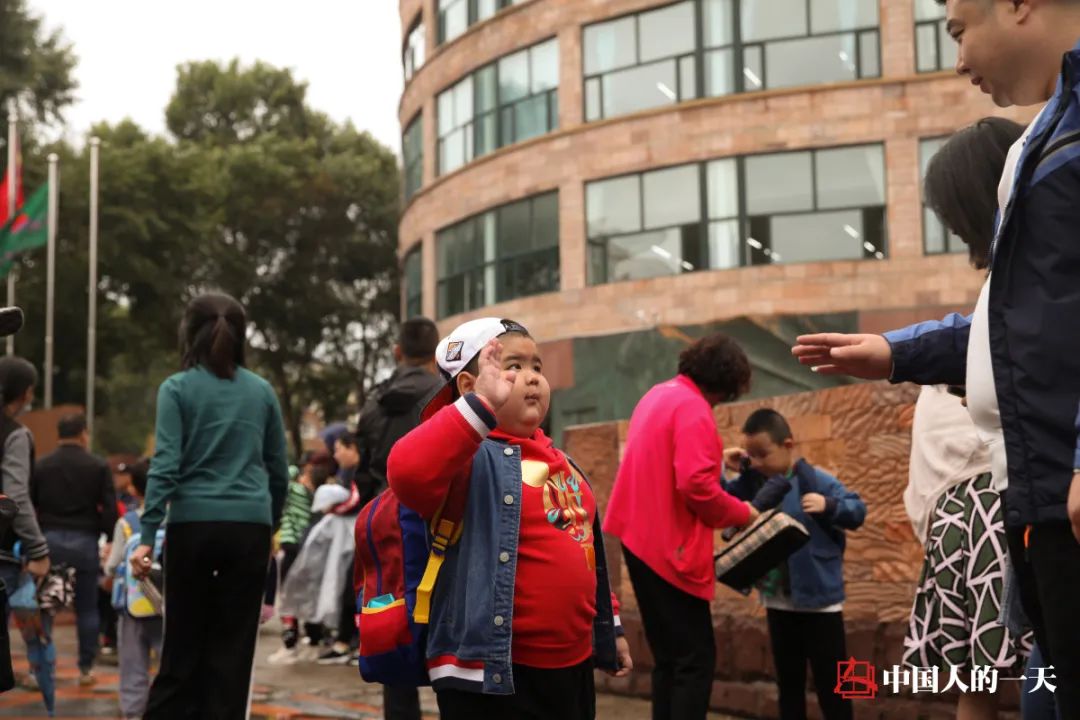 直播吃饭怎么赚钱_直播吃饭赚钱吗_直播吃饭赚钱是真的吗