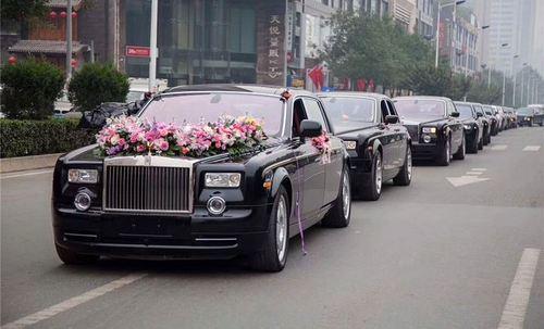 婚庆赚钱的项目_婚庆怎么赚钱_婚庆赚钱多吗