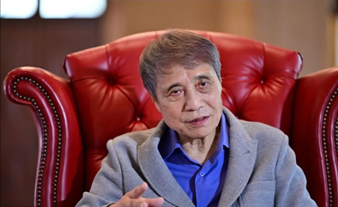暴走怎么赚钱-“死？得等我先把赚的钱还给社会”——“暴走族”=建筑大师安藤忠雄的例外人生-优创圈