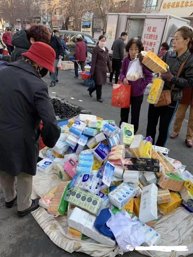 摆摊怎么赚钱_摆摊赚钱还是打工赚钱_摆摊赚钱不