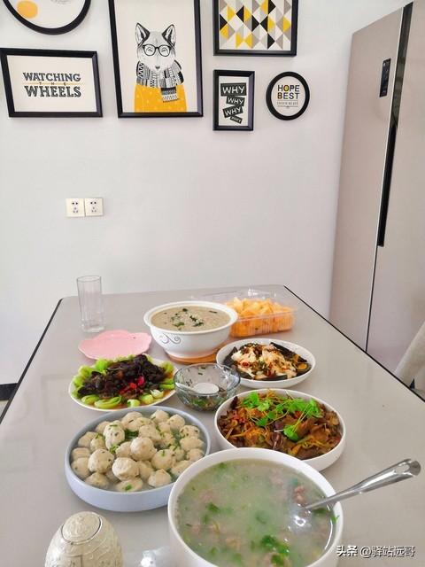 女生赚钱知乎_女生怎么赚钱来的快_女生赚钱的说说