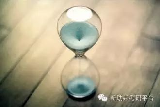微蜗居怎么赚钱-考研蜗居两年后的逆袭-优创圈