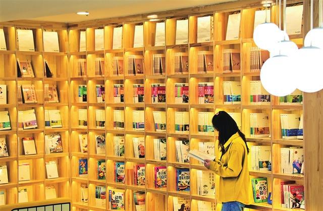 共享书店怎么赚钱-合肥共享书店掀起“全民阅读”热潮-优创圈