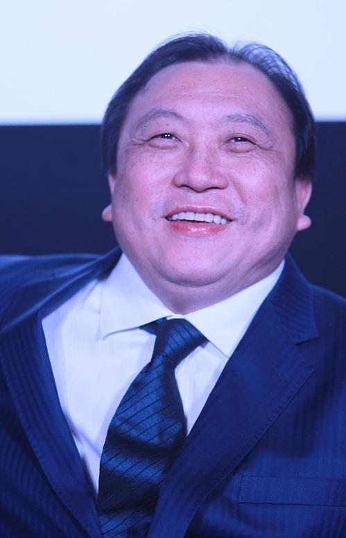 拍电影赚的钱怎么分_拍电影挣钱_拍电影赚钱怎么分