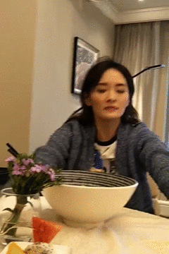 专柜代购货源_国内专柜代购怎么赚钱_代购在专柜买她们赚的是什么钱