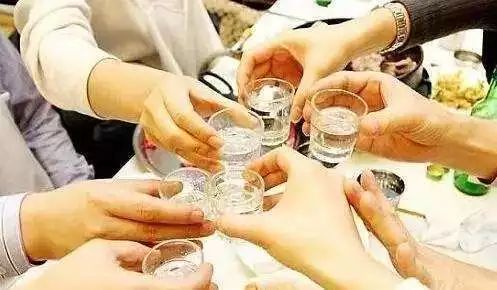 赚钱散装卖酒的软件_散装酒怎么卖才赚钱_赚钱散装卖酒违法吗