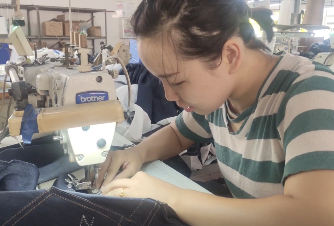 批发服装赚钱做什么行业_服装批发太赚了_服装批发怎么做才赚钱
