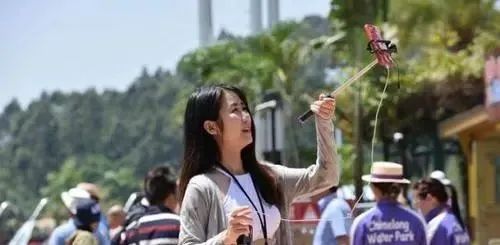 抖音赚钱点击量怎么算_抖音点击怎么赚钱的_抖音点赚挣钱