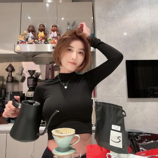 美食博主是怎么赚钱的-200万美食博主自曝收入，1月5000不够还房贷，账号只卖出70000元-优创圈