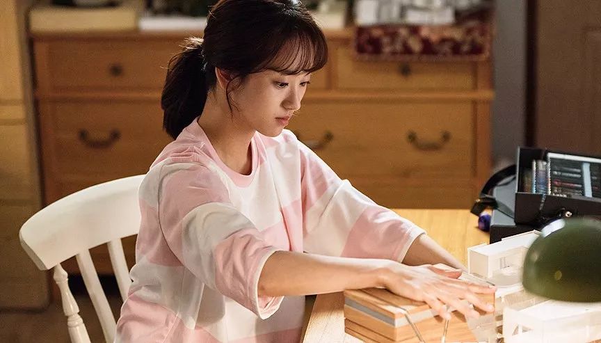 链家怎么赚钱-为什么女生一定要买房？答案就在这3个真实的故事里…-优创圈