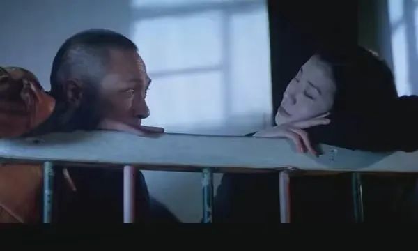 怎么写稿子赚钱-写给没钱的年轻人：请你心无旁骛，一心搞钱！别整天想三想四的！-优创圈