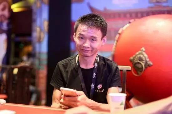 豆子斗地主怎么赚钱-欢乐斗地主“职业”玩家 每月一亿欢乐豆养家-优创圈