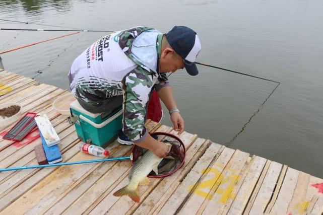 经营黑坑经验分享_赚钱经营黑坑的游戏_黑坑怎么经营才赚钱