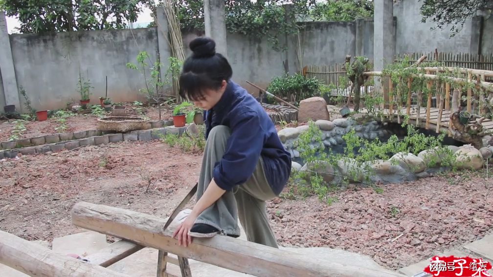 美拍吃秀怎么赚钱_赚钱美女_赚钱美图