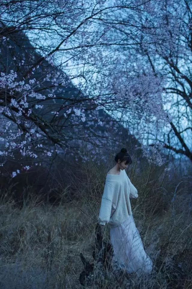 赚钱美图_赚钱美女_美拍吃秀怎么赚钱