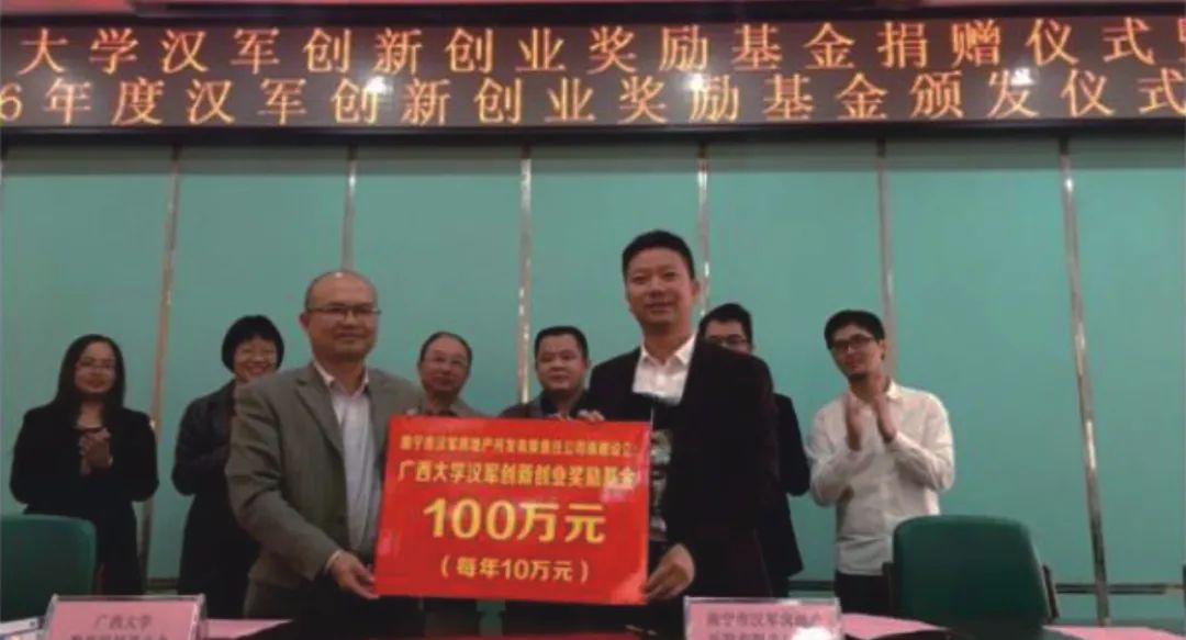 全民k歌赚钱攻略_全民k歌歌房怎么赚钱_全民k歌有没有钱赚