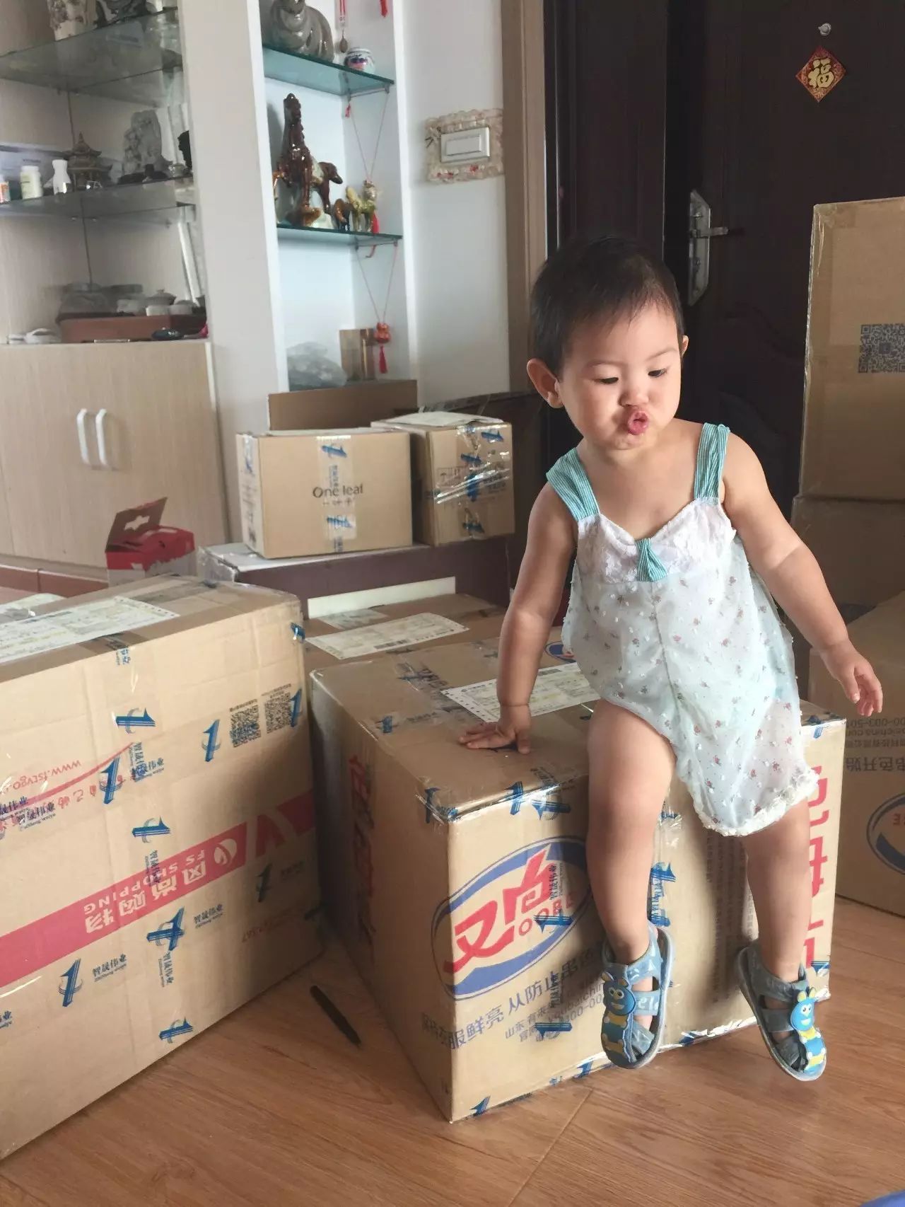 挣钱微商_赚微商的钱_微商是怎么做的怎么赚钱的