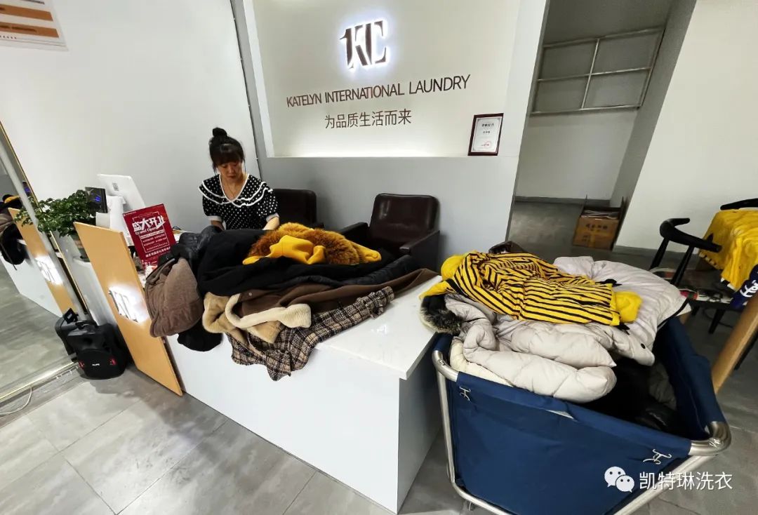 开什么赚钱_开美容院加盟什么品牌赚钱_小饰品店开哪里赚钱