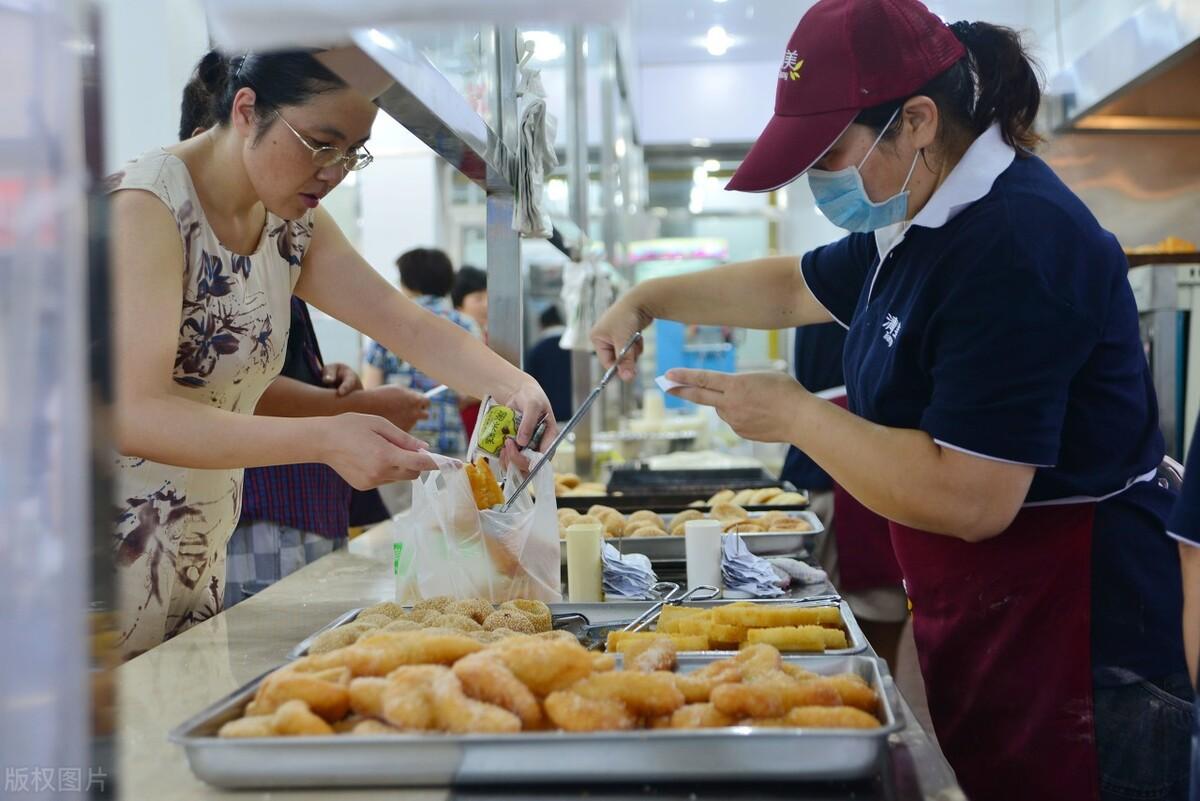 什么早餐最赚钱_早餐赚钱还是烧烤赚钱_早餐赚钱还是夜宵赚钱