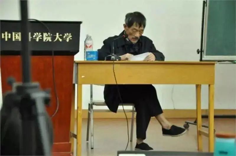 玩什么软件可以赚钱_赚钱玩软件可以赚钱吗_赚钱软件可以赚钱吗