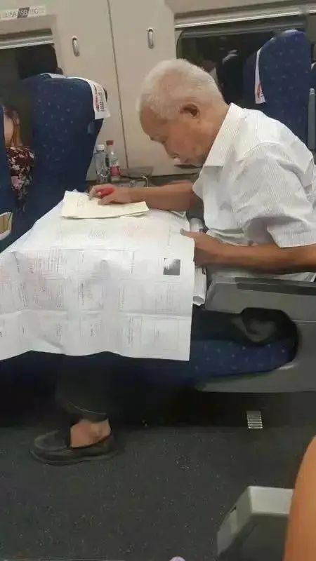 赚钱玩软件可以赚钱吗_赚钱软件可以赚钱吗_玩什么软件可以赚钱