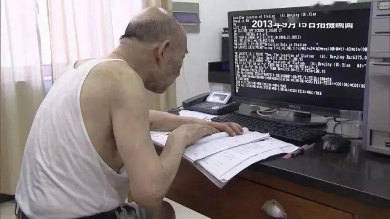玩什么软件可以赚钱_赚钱软件可以赚钱吗_赚钱玩软件可以赚钱吗